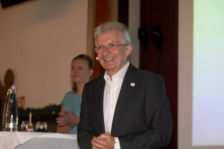 Bild: AktivSenioren: 40 Jahre Unterstützung für Betriebe der Bayerischen Wirtschaft