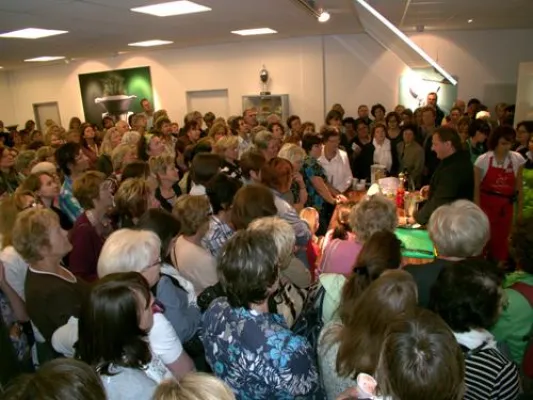 Bild: Erfolgreiche Neueröffnung des Vorwerk Thermomix Studios in Regensburg am vergangenen Samstag