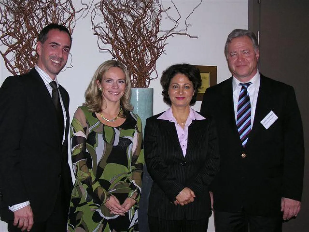 Markus Tirok (ARD) - Larissa Hummel (B2B-PR) - Hourvash Pourkian, Kulturbrücke Hamburg e.V, Christian-Thomas Appel, Sponsoren für Hamburg e.V.