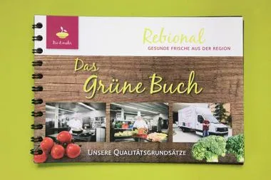 Rebional kreiert das GRÜNE BUCH: Ein Mitarbeiterleitfaden für nachhaltiges Handeln Bild: Rebional kreiert das GRÜNE BUCH: Ein Mitarbeiterleitfaden für nachhaltiges Handeln