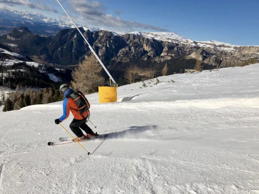 Bild: Die Schneeflüsterer von Carezza – ein Skigebiet wird klimaneutral
