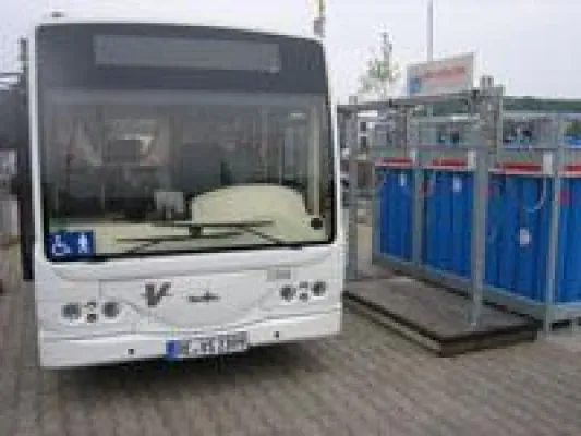 Bild: Air Liquide eröffnet erste Wasserstofftankstelle in Herten