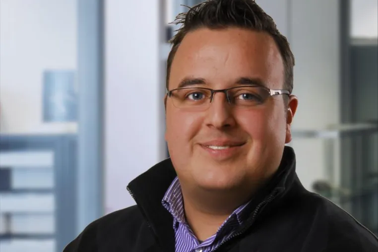 Bild: Social Media-Experte Michael Faber verstärkt Tourismuszukunft