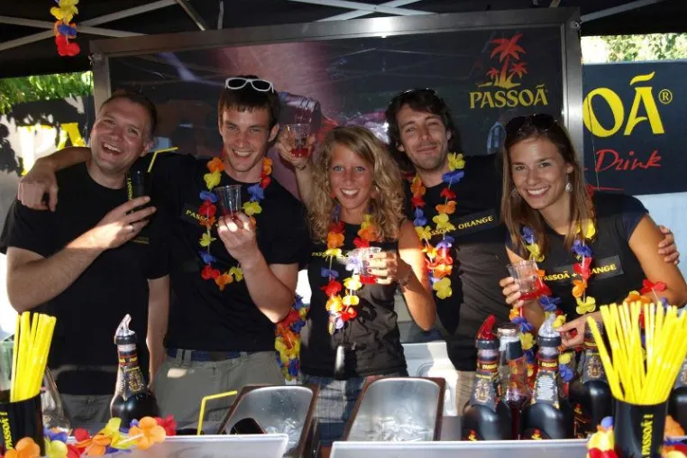 Passoã feiert mit Studenten die Uni-Party-Tour durch Deutschlands Metropolen Bild: Passoã feiert mit Studenten die Uni-Party-Tour durch Deutschlands Metropolen