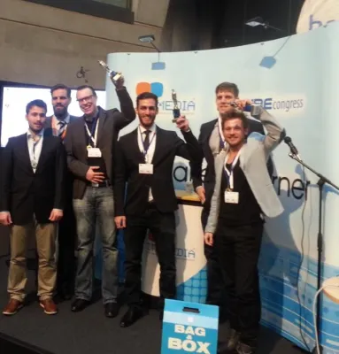 Bild: Innovation, Weiterbildung und Logistik geben beim Jungunternehmerpreis 2014/2015 den Ton an