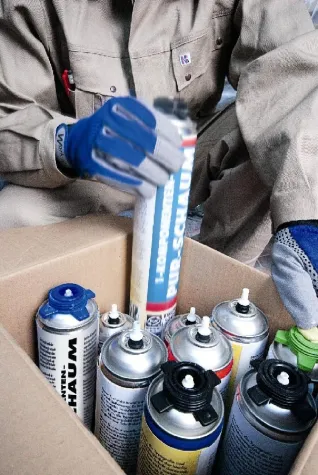 Bild: PUR-Schaumdosenrecycling - Pilotaktion in Wesel erfolgreich