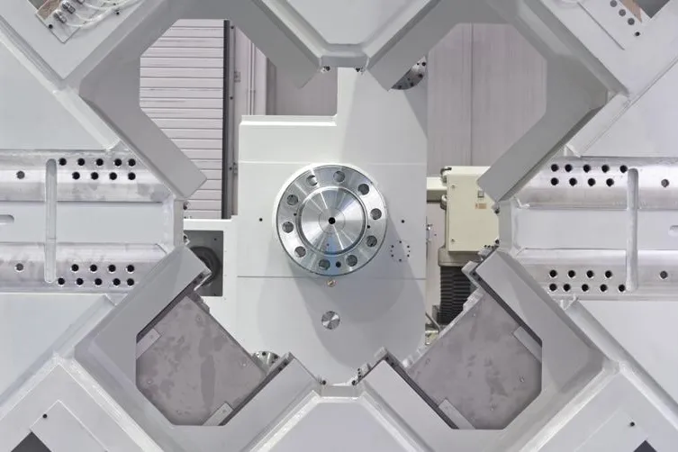 Die größte Drückwalzmaschine der Welt: Leifeld vertraut auf SolidWorks CAD und SolidWorks Enterprise PDM Bild: Die größte Drückwalzmaschine der Welt: Leifeld vertraut auf SolidWorks CAD und SolidWorks Enterprise PDM