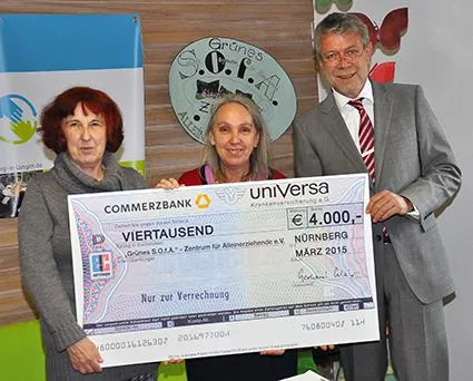 uniVersa unterstützt Zentrum für Alleinerziehende: Spende zum Jubiläum für neuen Bring- und Holservice Bild: uniVersa unterstützt Zentrum für Alleinerziehende: Spende zum Jubiläum für neuen Bring- und Holservice