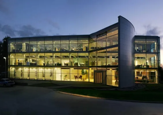 Bild: Vollack GmbH jetzt ganz zentral am Kreuz Breitscheid