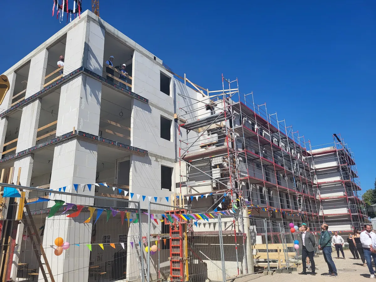 62 neue, moderne Pflgeplätze entstehen im Neubau. (© Villa Vitalia Gruppe)