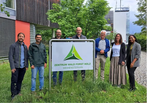 Borkenkäfer und Waldbrände im bayerischen Bergwald: Wenn „Störungen“ und „Kalamitäten“ in die Höhe wandern Bild: Borkenkäfer und Waldbrände im bayerischen Bergwald: Wenn „Störungen“ und „Kalamitäten“ in die Höhe wandern