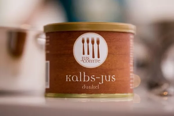 Bild: JusComte – ein Jahr Kalbsjus in Sternequalität für Zuhause