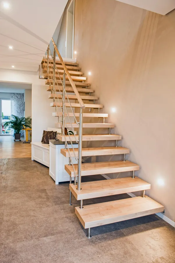 Wer bei der Treppenplanung auf Nummer sicher gehen will, braucht einen kompetenten Partner.