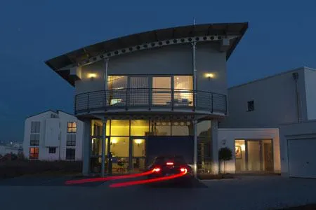 Bild: Ersatz für Glühlampen - Spar-„Birnen“ zum Wohnen