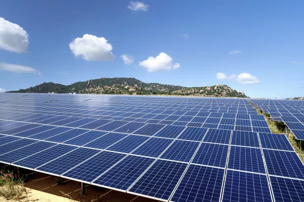 Bild: emsys VPP richtet Virtuelles Kraftwerk für Vermarktung erneuerbarer Energien in Griechenland ein