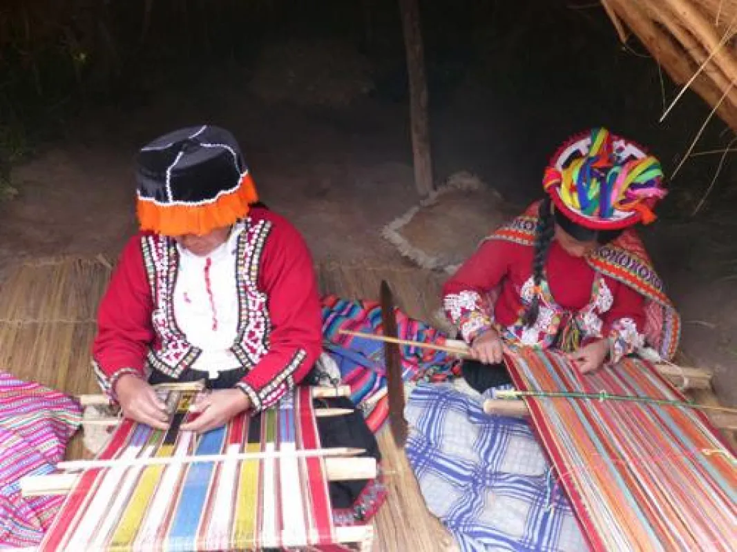 Quechua-Frauen beim Weben, Peru