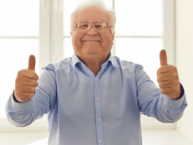 Bild: Für Rentner und Senioren ab 60 - Neues BestAger Darlehen als Alternative zum Teilverkauf