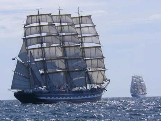 Bild: Viermaster Kruzenshtern macht in Kiel fest und lädt zum „Open Ship“ ein