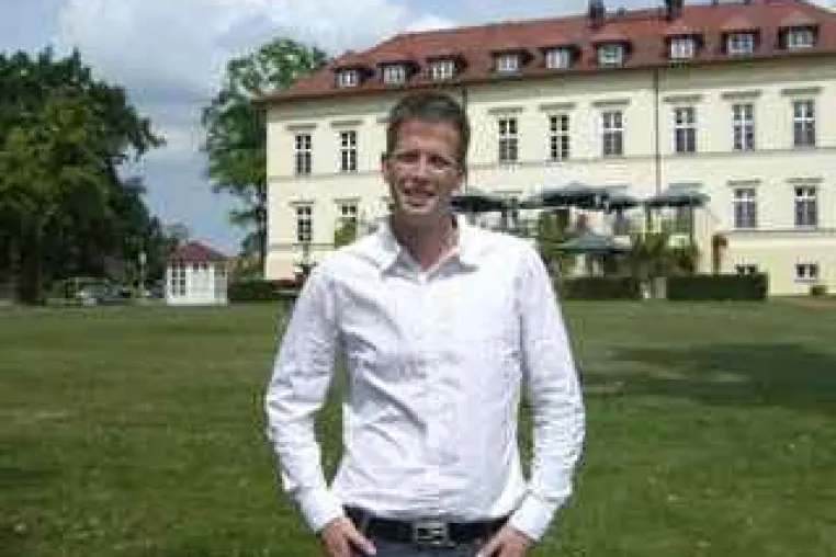 Schloss Teschow: Maximilian Arlt ist neuer Golfmanager Bild: Schloss Teschow: Maximilian Arlt ist neuer Golfmanager