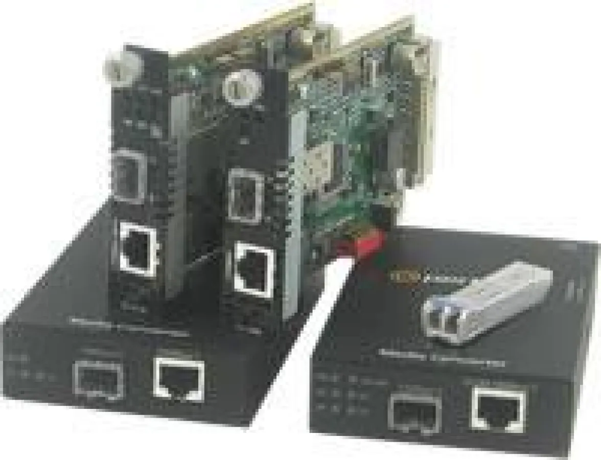 Perle Systems führt SFP Medienkonverter ein