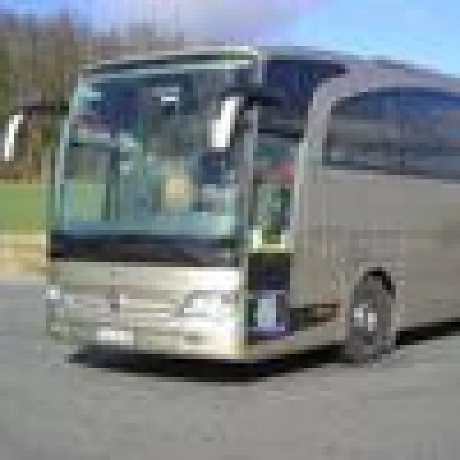 In Mailand gestohlener Mercedes-Benz Travego RHD