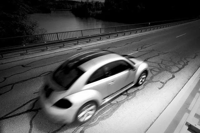 Bild: SlidewayMonkeys testet den neuen Beetle 2.0 TSI DSG