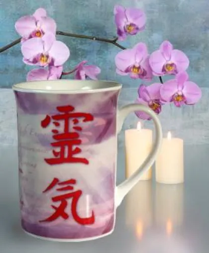 Exklusive Reiki-Tasse mit Reiki-Symbol Bild: Exklusive Reiki-Tasse mit Reiki-Symbol