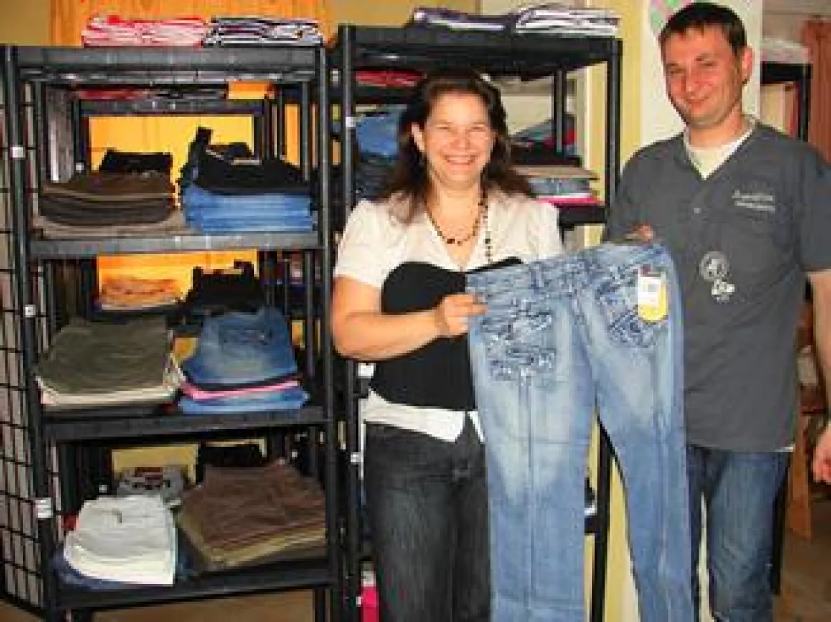 Fashion Europe.Net Depot Eröffnung in Münsingen bei Dagmar und Eberhard Weibler