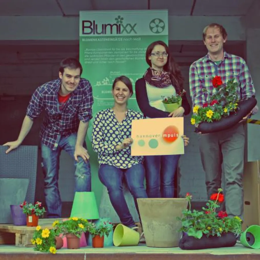 Sieger beim Ansiedlungswettbewerb: Das Team von BLUMIXX