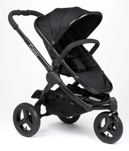Mit dem iCandy Peach All-Terrain über Stock und über Stein Bild: Mit dem iCandy Peach All-Terrain über Stock und über Stein