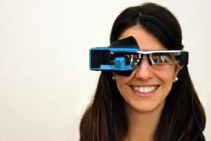 Bild: Brille zur Welt