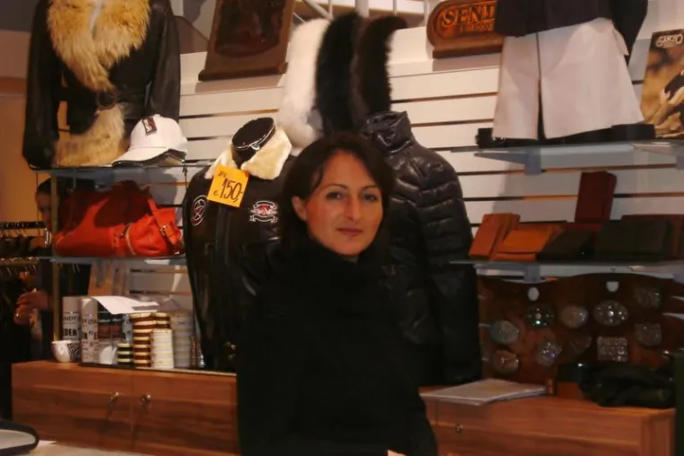Ledermarkt im radikalen Wandel - Sandy Lederatelier in Köln erfindet sich neu Bild: Ledermarkt im radikalen Wandel - Sandy Lederatelier in Köln erfindet sich neu