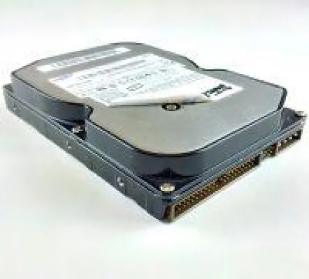 Datenrettung im Selbstversuch. Der beste Feind der Daten. Bild: Datenrettung im Selbstversuch. Der beste Feind der Daten.