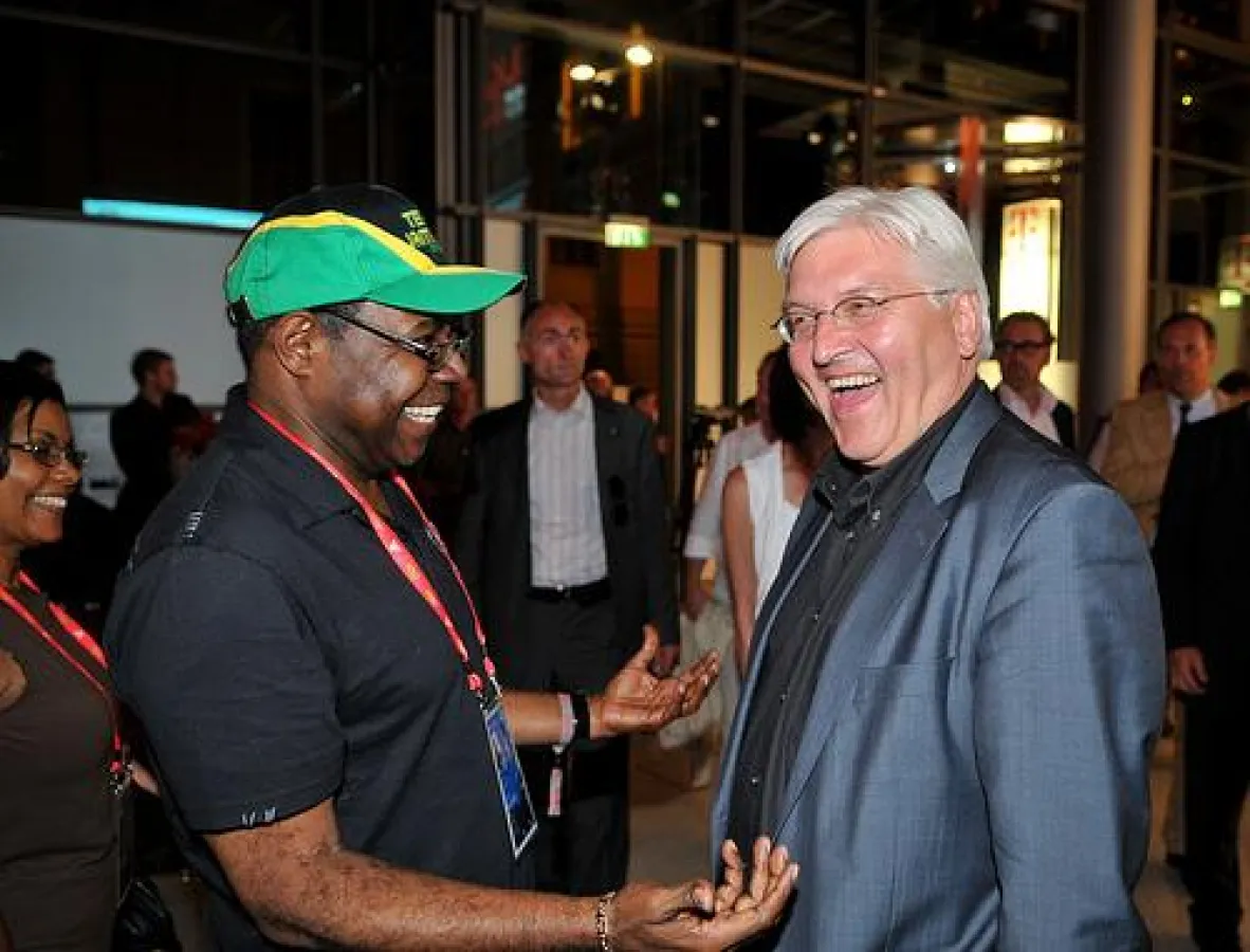 Jamaikas Tourismusminister Edmund Bartlett mit Frank-Walter Steinmeier