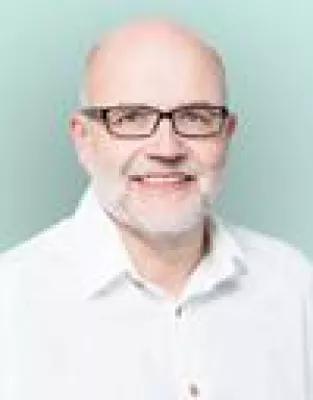 Bild: Chirurg der Emma Klinik und Chirurgie|Orthopädie Rhein-Main erneut mit 'Top-Ärzte-Siegel' ausgezeichnet