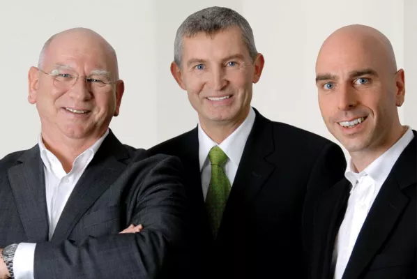 Bild: Kreativ-Agentur AD&VISION feiert ihr 15-jähriges Bestehen mit Kunden, Freunden und Mitarbeitern