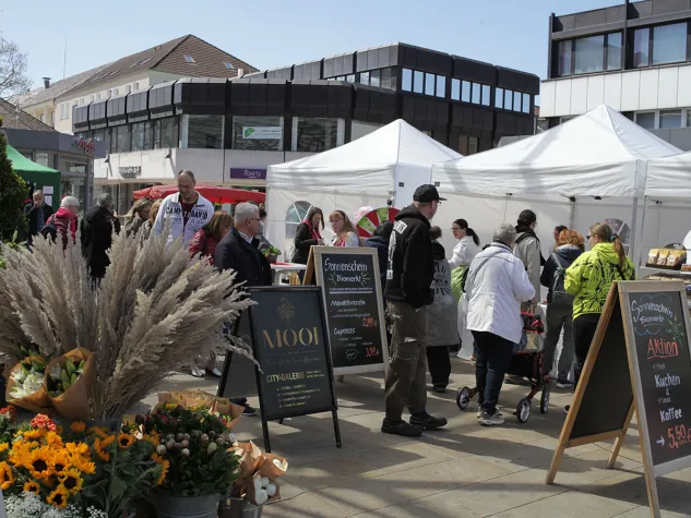 Bild: Gelungene Premiere für regionalen Frühlingsmarkt