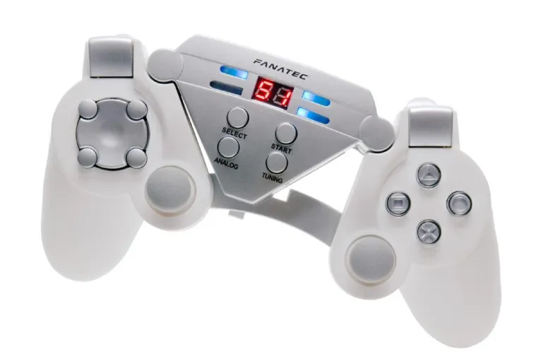 Bild: FANATEC Speedster Controller - die innovative Kombination aus Lenkrad und Controller für die PlayStation(r)2