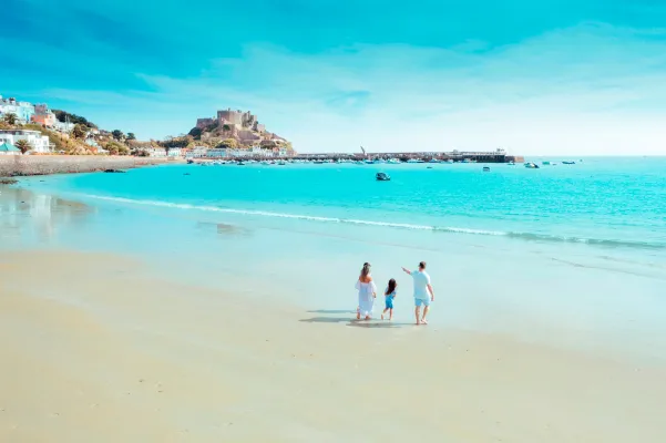 Bild: Sommerfrische auf Jersey – Kanalinsel mit Traumstränden und angenehmen Temperaturen - Top für Familien