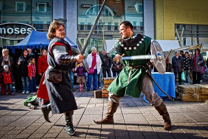 Bild: 6. Mittelaltermarkt in Fürstenwalde wurde riesiges Spektakel