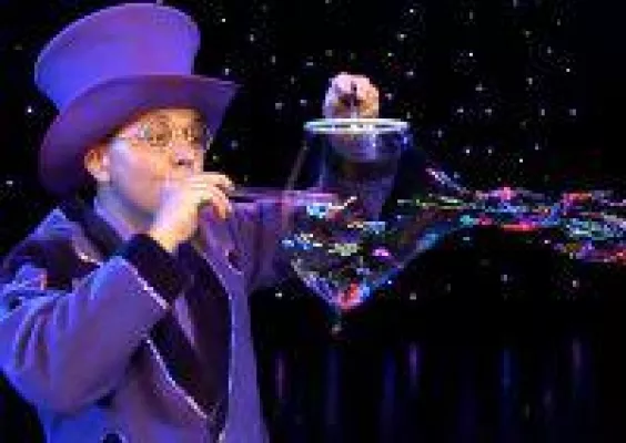 Bild: Seifenblasenshow war Höhepunkt der Sparkassen Veranstaltung