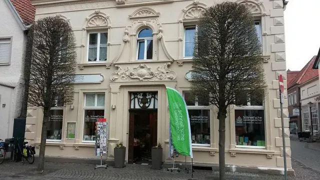 Neueröffnung der Schnell´schen Lieblingsbücher in Warendorf Bild: Neueröffnung der Schnell´schen Lieblingsbücher in Warendorf