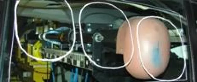 Bild: Neues U.S. Gesetz zum Insassenschutz bei Fahrzeugüberschlägen