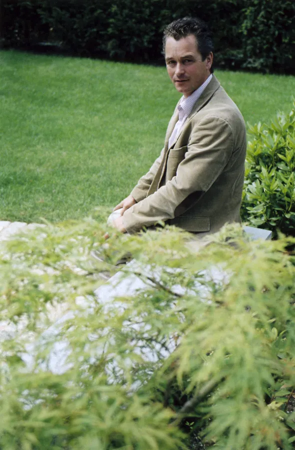 Etwas Stolz und viel Freude: Jonni Borgmann erhielt den GaLaBau-Internetpreis 2004