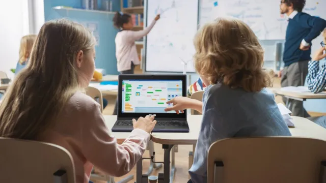 Notebooks für den Bildungsbereich: ASUS stellt auf der didacta seine Notebooks für Lernende und Lehrende vor Bild: Notebooks für den Bildungsbereich: ASUS stellt auf der didacta seine Notebooks für Lernende und Lehrende vor