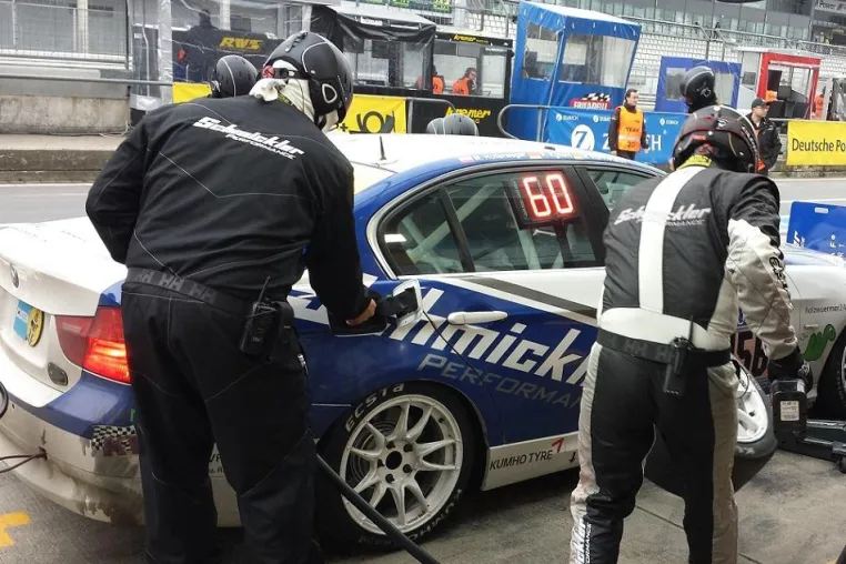Bild: Kumho-bereifte Autos holen sensationelle Klassensiege beim 24h Rennen am Nürburgring