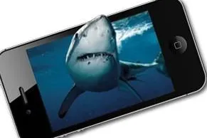 Bild: arktis.de legt nach: Zur IFA kommt der 3D-Rahmen fürs iPhone - 3D-Filme gucken ohne Brille
