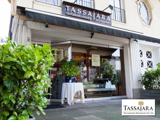 Pflanzliche Vielfalt in Eppendorf: Entdecken Sie die besten vegetarischen und veganen Restaurants. Bild: Pflanzliche Vielfalt in Eppendorf: Entdecken Sie die besten vegetarischen und veganen Restaurants.