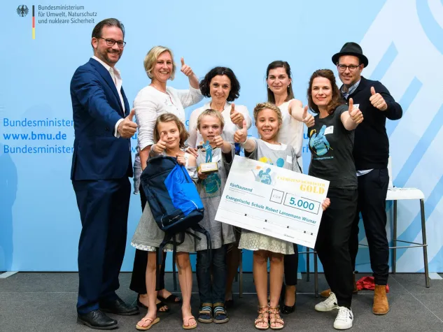 Bild: Energiesparmeister-Wettbewerb: Grundschule aus Mecklenburg-Vorpommern holt mit Klimaschutzprojekt Gold