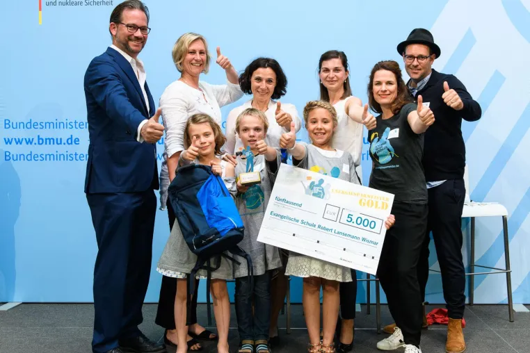 Bild: Energiesparmeister-Wettbewerb: Grundschule aus Mecklenburg-Vorpommern holt mit Klimaschutzprojekt Gold